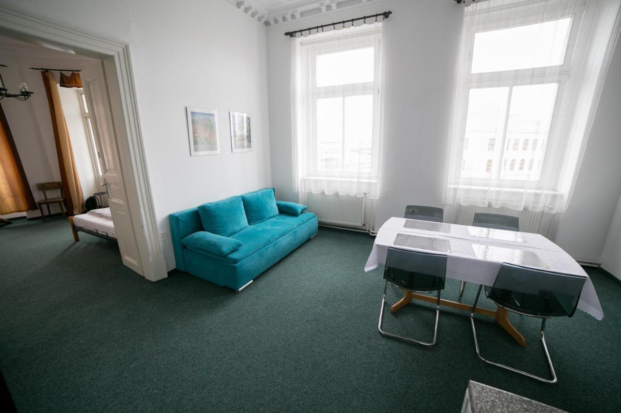 Apartment Kahoun Прага Экстерьер фото